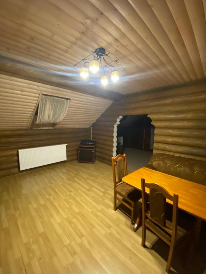 Візит Hotel Bushtyno Bilik gambar