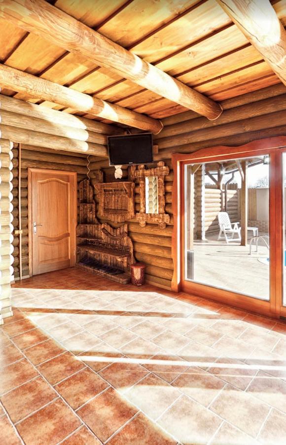 Візит Hotel Bushtyno Luaran gambar