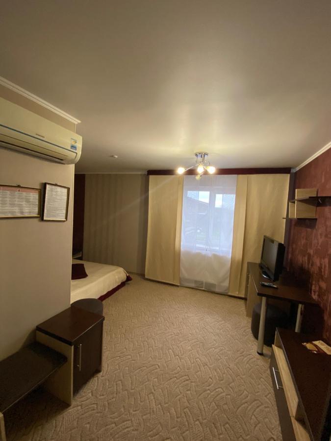 Візит Hotel Bushtyno Luaran gambar