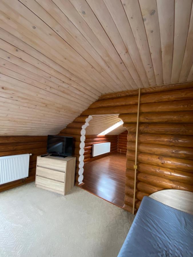 Візит Hotel Bushtyno Luaran gambar